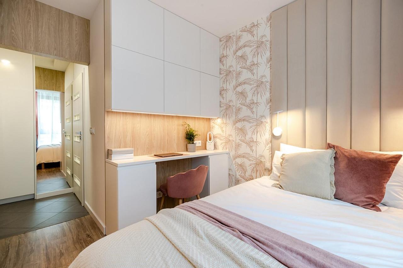 Studio Wola Apartament Kasprzaka - Wifi + Smart Tv Варшава Экстерьер фото