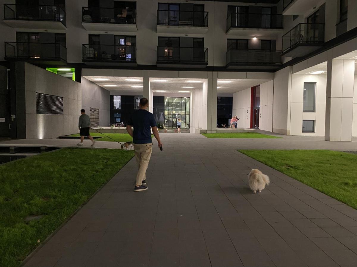 Studio Wola Apartament Kasprzaka - Wifi + Smart Tv Варшава Экстерьер фото