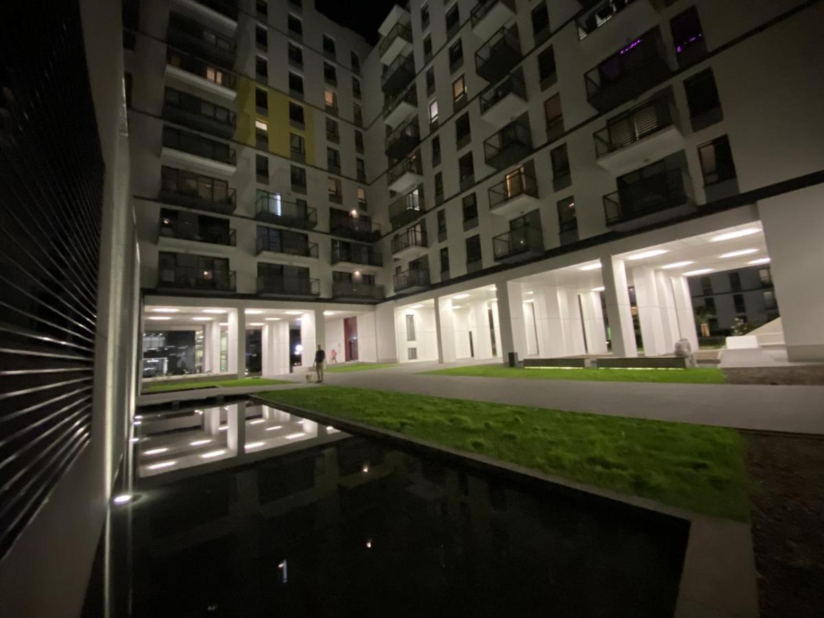 Studio Wola Apartament Kasprzaka - Wifi + Smart Tv Варшава Экстерьер фото